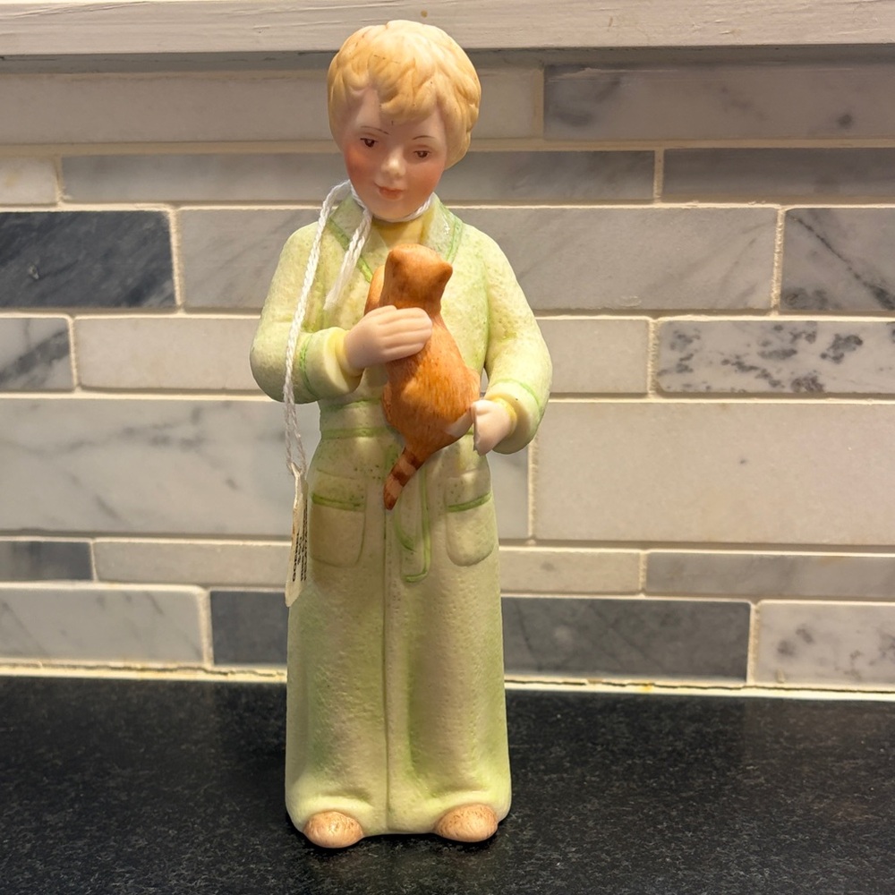 Vintage 1984 Goebel Figurine Rise and Shine by Irene Spencer